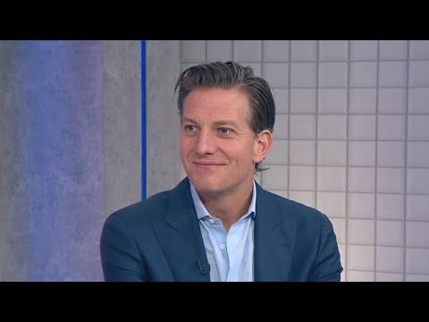 Celebrity dentist explains rise of veneers