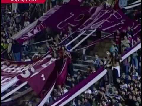 Emotivo regreso de Hugo Morales al fútbol en 1998