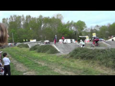 Final bmx Cadettes et + filles àTurquant (49)