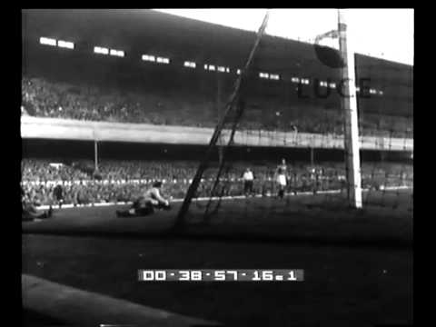 L'incontro di calcio tra Inghilterra e Europa.