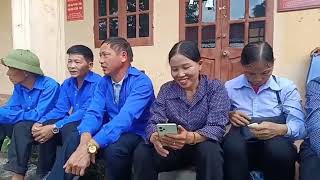 Sli singing friends interacted at Binh Gia market on August 26, 2025, so much fun