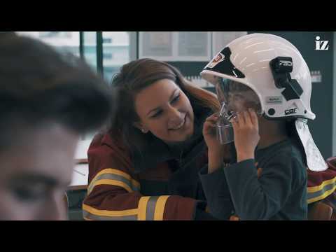 Diese Kinder erleben eine riesige Überraschung