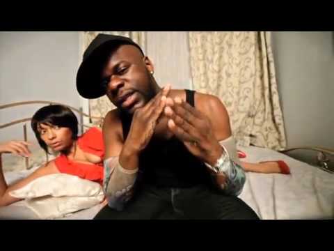 WILLAXXX BOOBi CELIBATAIRE A VIE