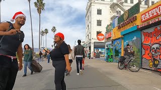 (Almost) Peaceful Christmas Day Tour of Venice Boardwalk