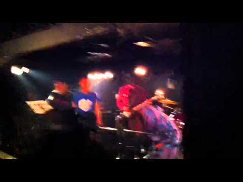 Everyday People 鵺院＠大久保アースダム　11.07.2011
