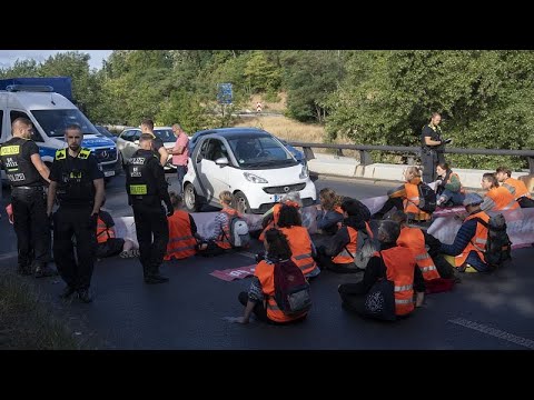 Polizei will durchgreifen: "Letzte Generation" plant neue Verkehrsblockaden