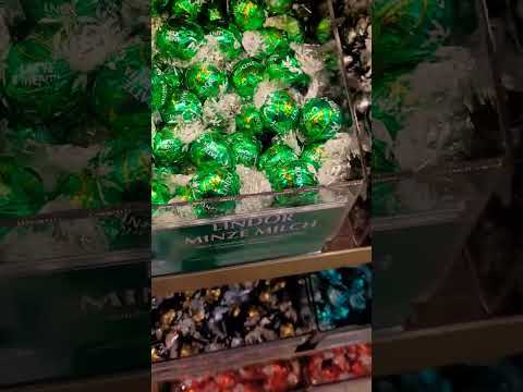 LINDOR #mint #milk #flavour #shortsfeed #short