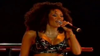 Spice Girls - Holler (Live At Earl&#39;s Court)