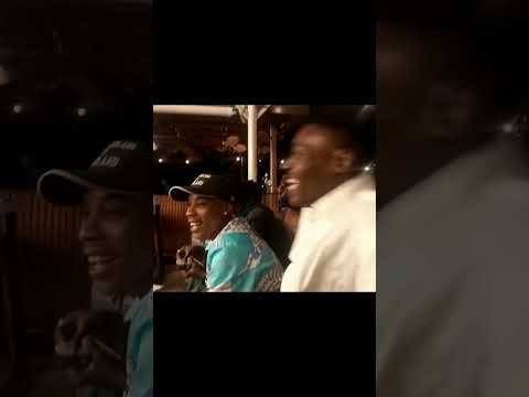 Tegnificent performing “MOVE (MWTG)” for the first time at the Open mic event, Lighthouse Bar Lekki.