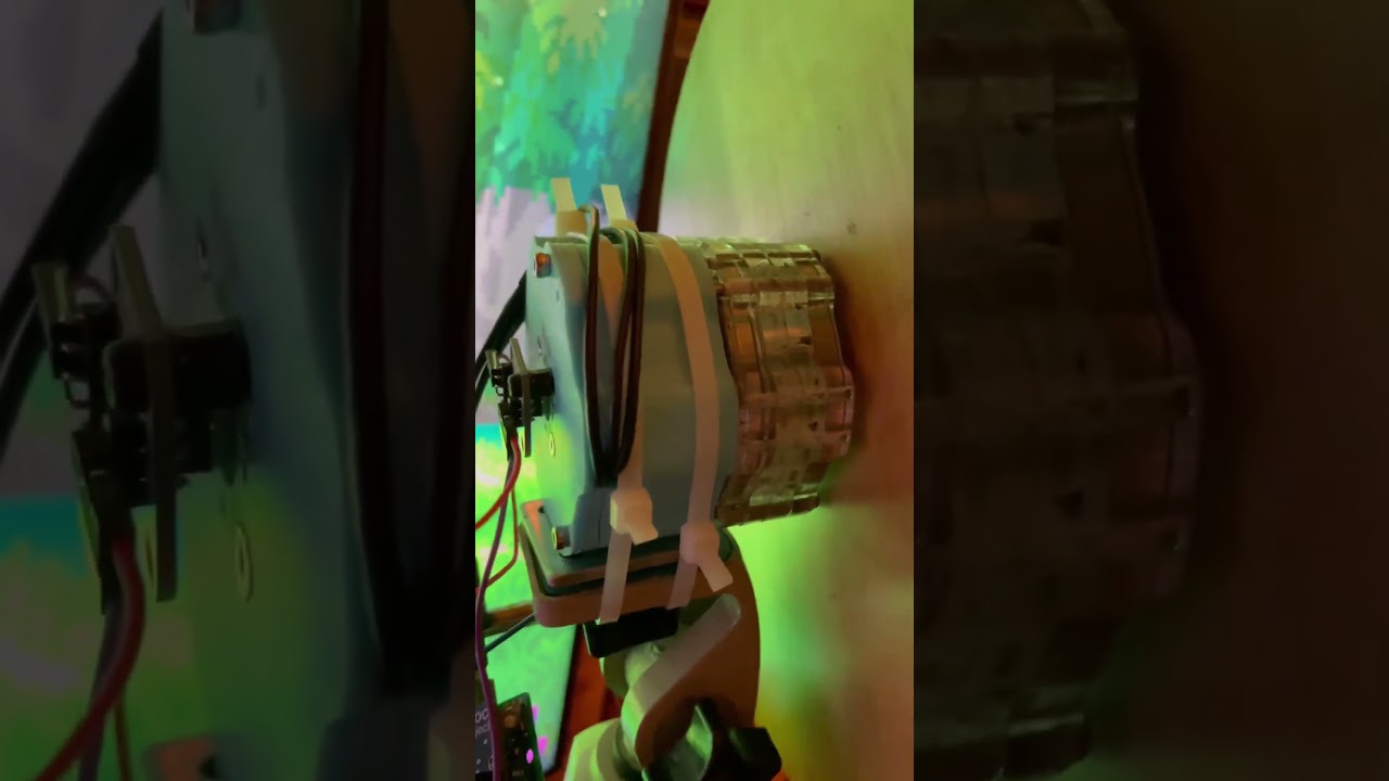 My actuators first movements… mind the setup, I’m just glad this is finally working #robotics