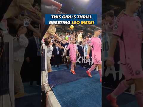The joy of this girl as she meets Messi is the ultimate fan goal 🥺