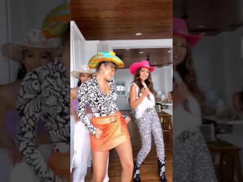 #TikTokChallenge la nueva cancion de Thalia Farina y Sofia Reyes
