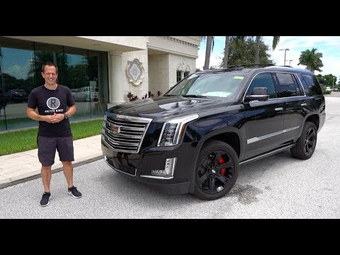 External Review Video QM6AcZJOWPg for Cadillac Escalade Full-Size SUV (4th Gen)