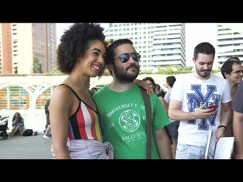 Peter and Pearl Meet Fans in Spain | Series 10 | Doctor Who