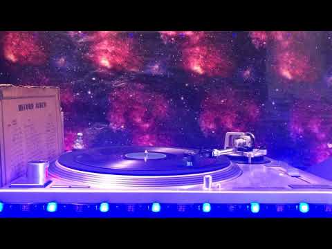 Syd Lawrence And Friends - The Answer To The Flying Saucer U.F.O. (Men From Mars)