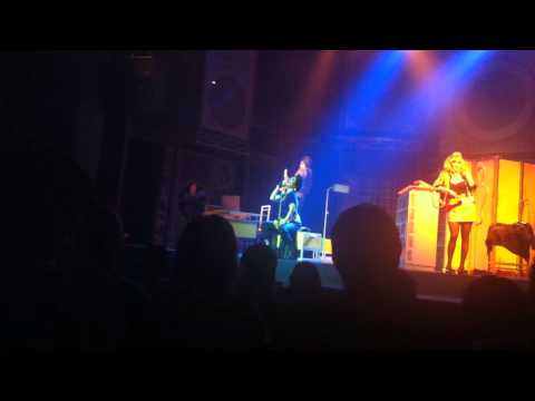 "Déjala" - Marta Fernanda- Mentiras el Musical