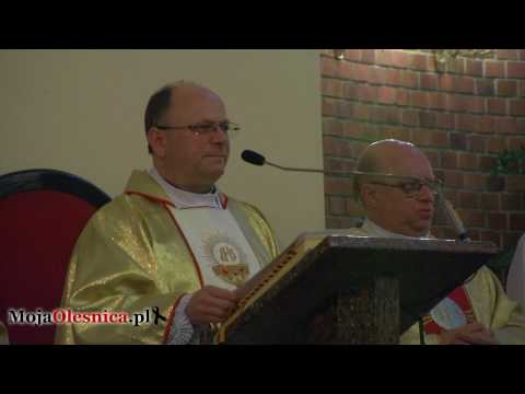 10/04/2010 Oleśnica - mourning after the crash of a government plane