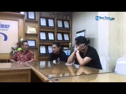 Vicky Shu dan Armada Band di Tribun Timur