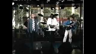 Geoffrey Oryema & Peter Gabriel - The River + interview [8-5-94]