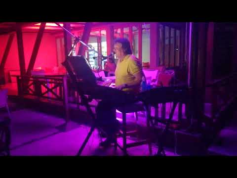 Branko Višnjić - Uzalud vam trud sviraci