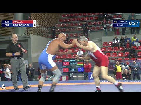 Round 3 FS - 85 kg: I. SOYSAL (TUR) df. M. DOMNOWSKY (GER) by TF, 11-0