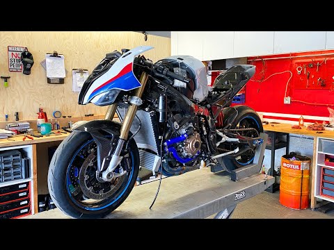 2020 S1000RR Gets Samco Blue Hoses!!!