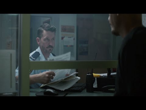 Constable Holden Mr Inbetween S3