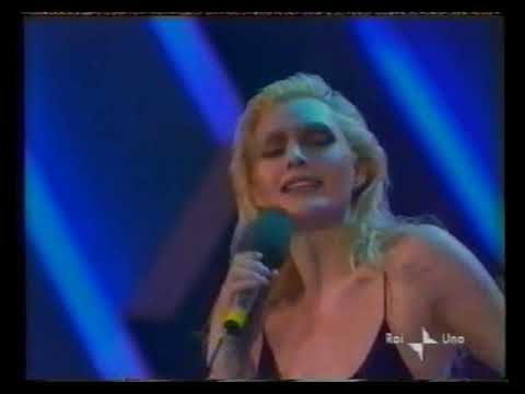 ANNA OXA & NEW TROLLS  TUTTI I BRIVIDI DEL MONDO  [ GRAN GALA' 1989 ]