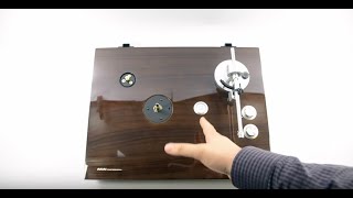Video thumbnail for Akai Pro BT500 Turntable - Unboxing by Akai Professional