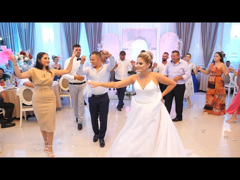 Valbona Hekurani & Coli Shani  Klarinet Drini Maledhi - Shoqeria ne Valle me Çiftin