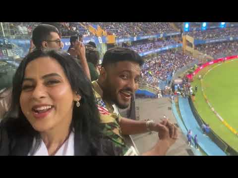 MI match.. Our song #phonemilake being played was such a adrenaline rush, ty to DJ Clement.