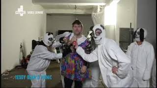 LCD Soundsystem - Drunk Girls (4Music)