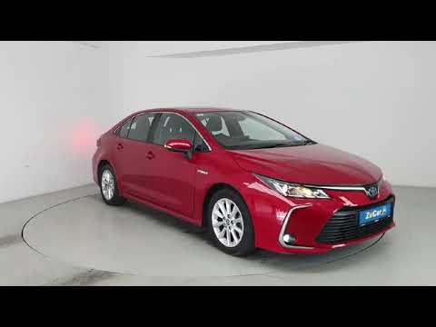 Toyota Corolla 1.8 Hybrid Aura Saloon - Image 2