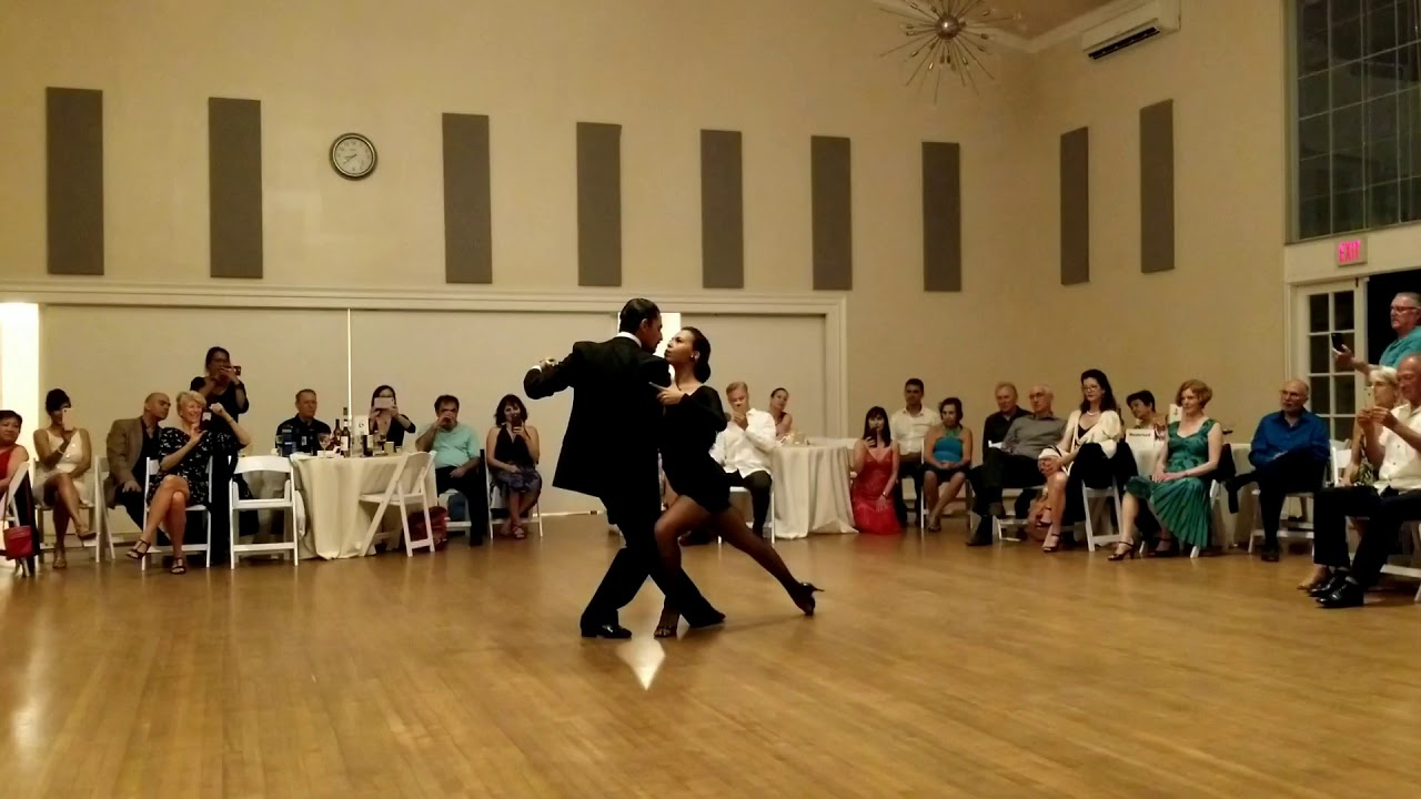 Tomas y Gimena dancing Oblivion