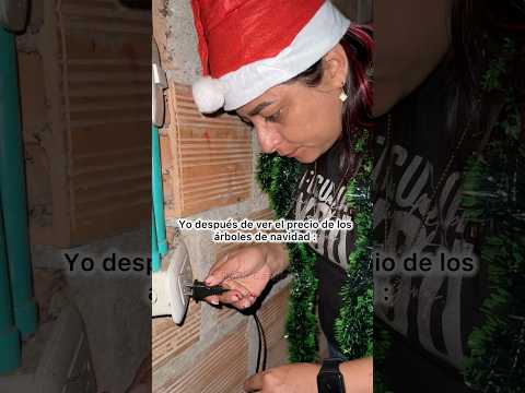 Lo importante es celebrar la navidad: #humor #comicolucky #funny #lacolombiana #comedia #comedy