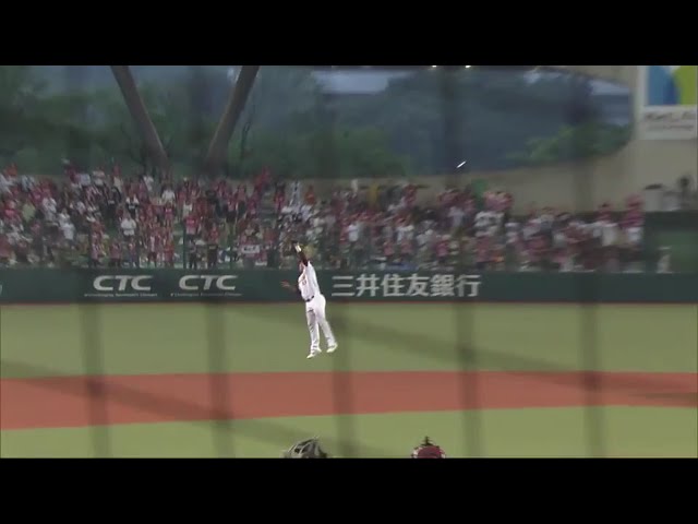 【2回裏】守備の安定感は抜群!! 軽い身のこなしでイーグルス・クルーズが好プレー!! 2017/8/1 L-E