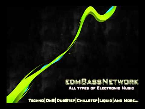 Kaskade vs. Hard Rock Sofa & Swanky Tunes - Surrender Apogee (Kaskade Mash Up)