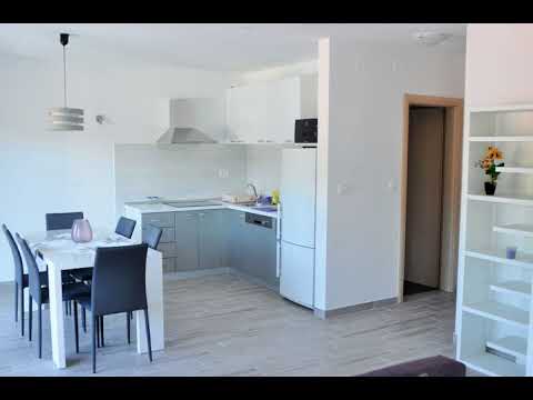 Apartments Zora - Rogoznica - Croatia