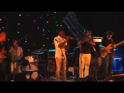 Tangi JOSSET / Yannick MARTIN ( Anniversaire " Les 20 ans de Sonneurs en Couple " 7.10.2017 )