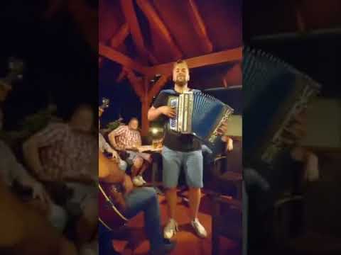 Boškin Tomaž  in Krek Gašper v elementu