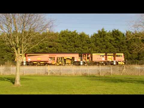 Connahs Quay Deeside 24.2.2014 - Colas Tamper - Saturn DR73909