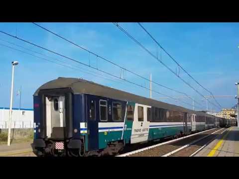 E402.040 Sull'ICN 784 Catania C.le-Milano C.Le in transito a Lavagna