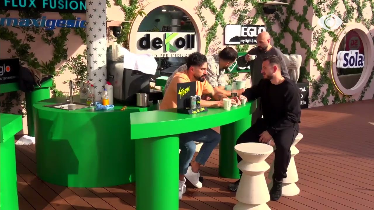 “Gjesti më romantik”/ Xumi-Aldos për Eglin: Kokë e këmbë duke më rënë në qafë