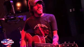 Chris Janson - Holdin Her