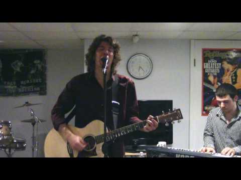 Don't Let The Sun Catch You Crying-Jesse Kinch