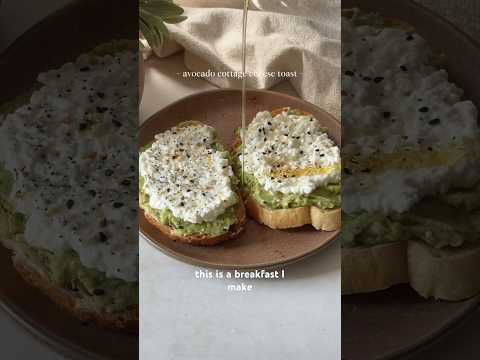 Easy healthy breakfast (protein & fiber) Avocado Toast with Cottage cheese 🥑 full recipe below ⬇️