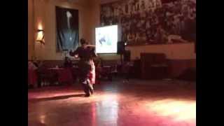 Video thumbnail for Silvio La Via y Cecilia Linder @ Salon Canning ~ Sep 3 2013, Juan D'Arienzo "Llore Por Los Dos"