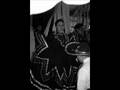 Luis Eduardo Aute - Slowly 