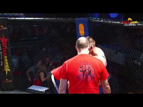 Gary Formosa VS Johnathan Robson - Club Republic February 2015