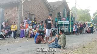 Download lagu Drama bikin penonton pada ikut mewekkkkk mp3 Download lagu Drama bikin penonton pada ikut mewekkkkk mp3